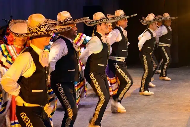 how to learn spanish in 2025 - mariachi